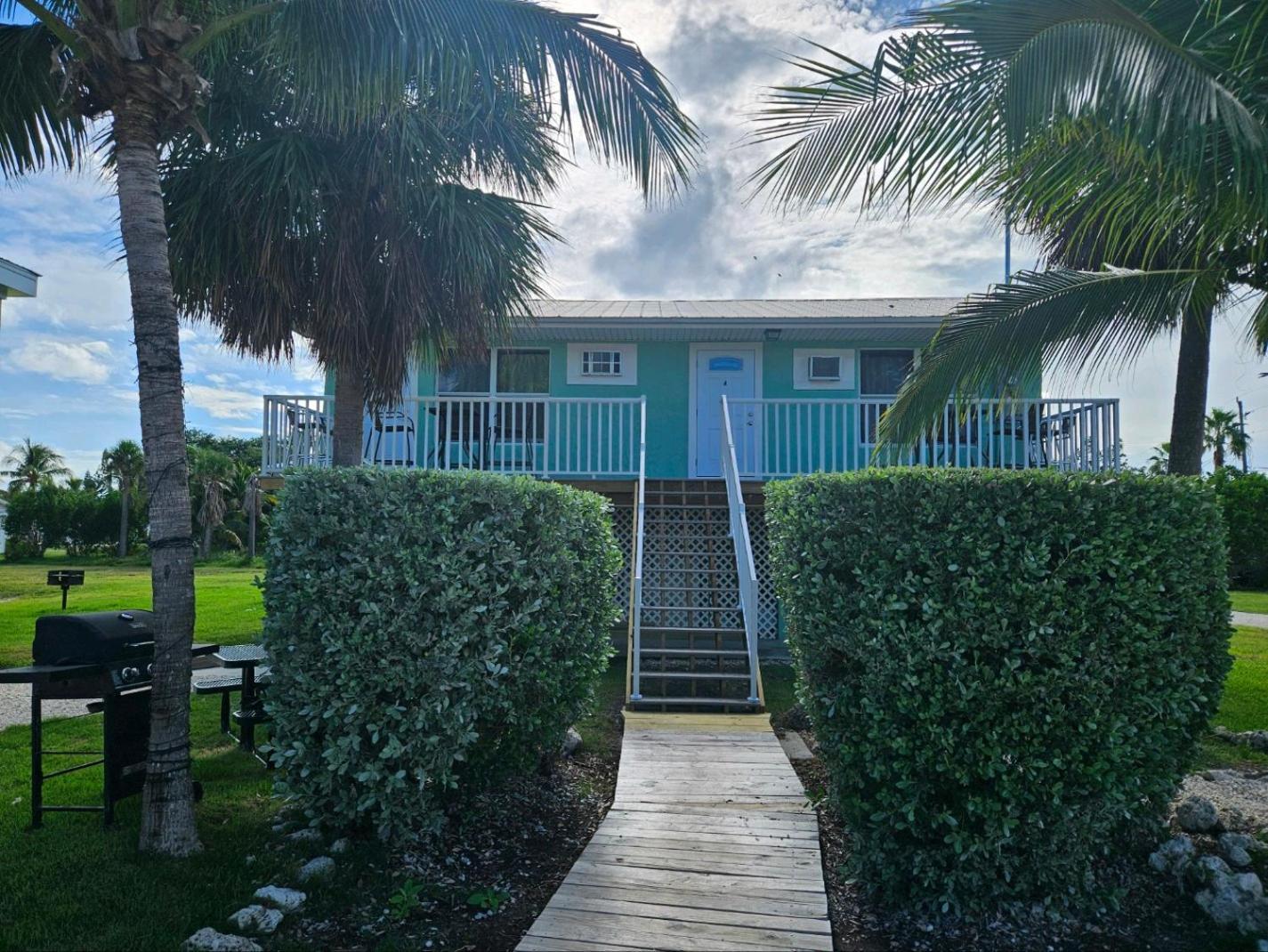 Old Wooden Bridge Resort & Marina Big Pine Key Extérieur photo